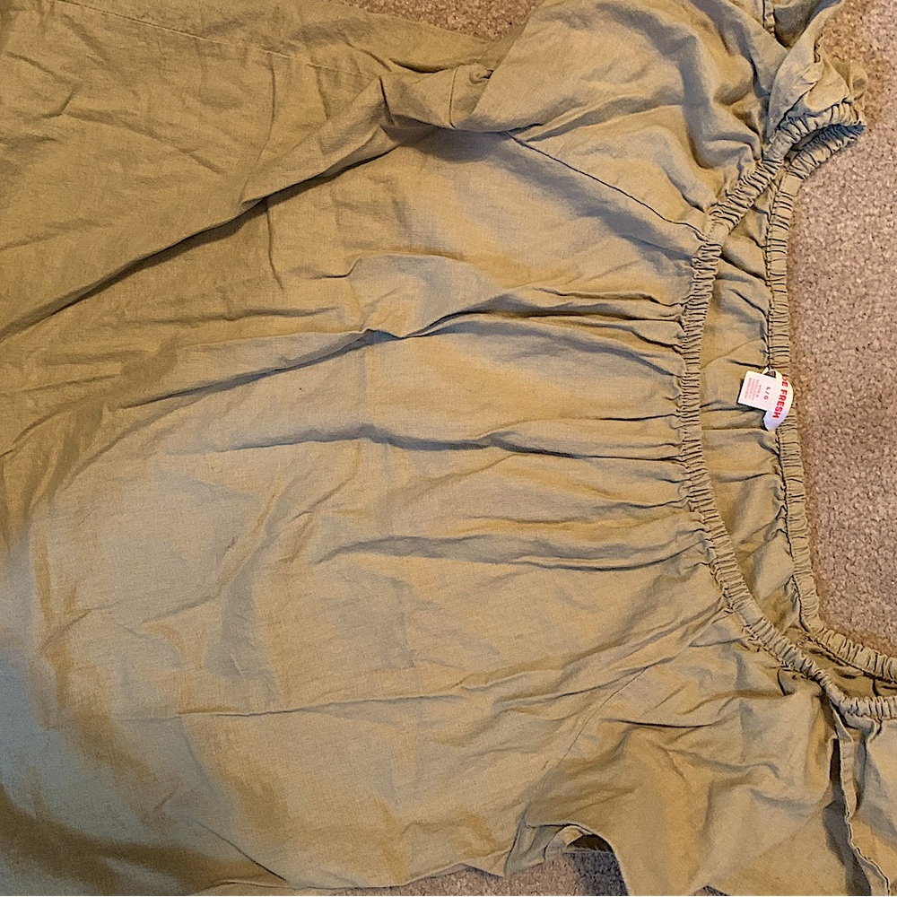Ladies Joe Fresh linen shirt, brand new condition